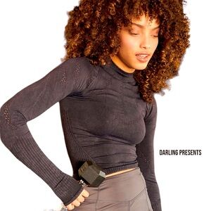 FREE PEOPLE MOVEMENT GOOD KARMA HI-NECK LAYER TOP WOMEN COLOR WASHED BLACK SIZ…